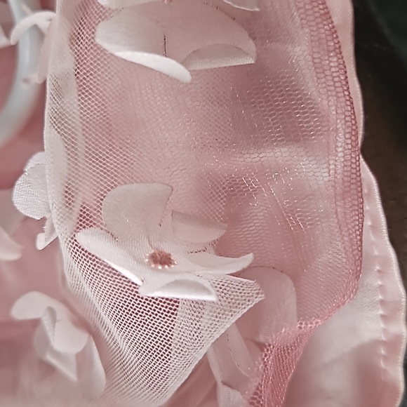 LG Doggie Dress - Picture 5 of 5